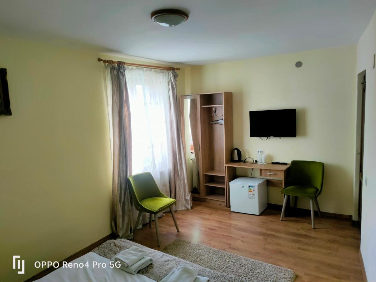 Casa Aurelia Bed & Breakfast Сибиу Екстериор снимка