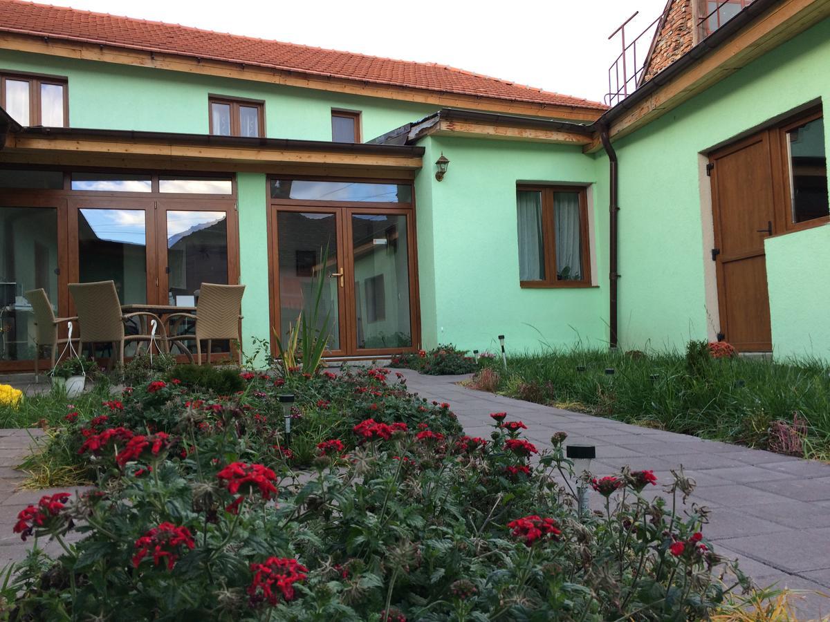 Casa Aurelia Bed & Breakfast Сибиу Екстериор снимка