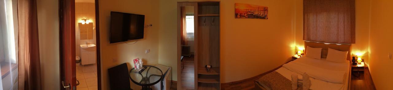 Casa Aurelia Bed & Breakfast Сибиу Екстериор снимка